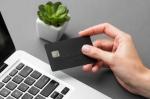 Why Should I Use a Credit Card Instead of a Debit Card? 